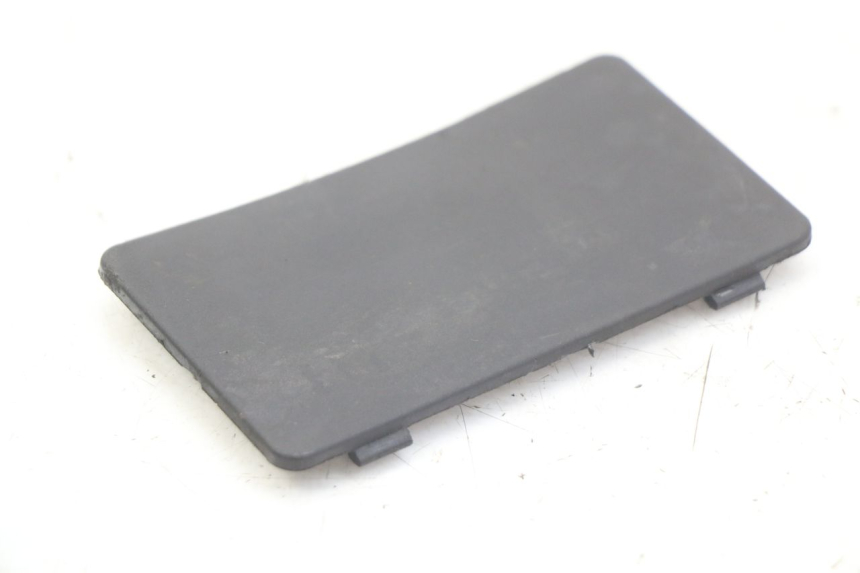 photo de RIGHT INSPECTION COVER HONDA FORZA 125 (2015 - 2016) - Main view