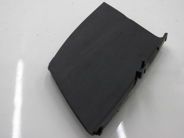 photo de RIGHT INSPECTION COVER HONDA FES S-WING SWING 125 (2007 - 2015) - Component detail