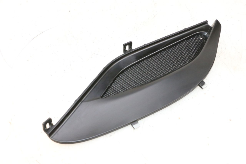photo de RIGHT INSPECTION COVER PIAGGIO MP3 HPE 300 (2019 - 2026) - Alternative perspective