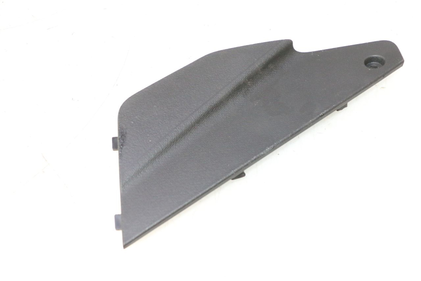 photo de RIGHT INSPECTION COVER PIAGGIO MP3 HPE 530 (2022 - 2026) - Main view