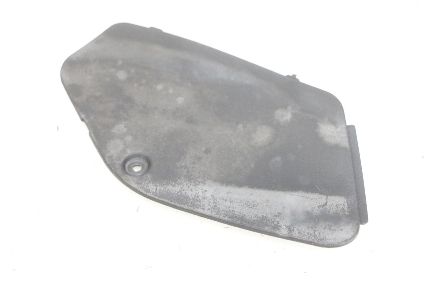photo de RIGHT INSPECTION COVER PIAGGIO MP3 RL 250 (2006 - 2010) - Main view