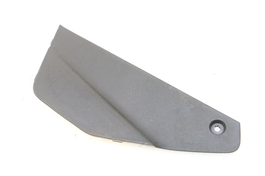 photo de LEFT INSPECTION COVER PIAGGIO MP3 HPE 530 (2022 - 2026) - Zoom on usage condition