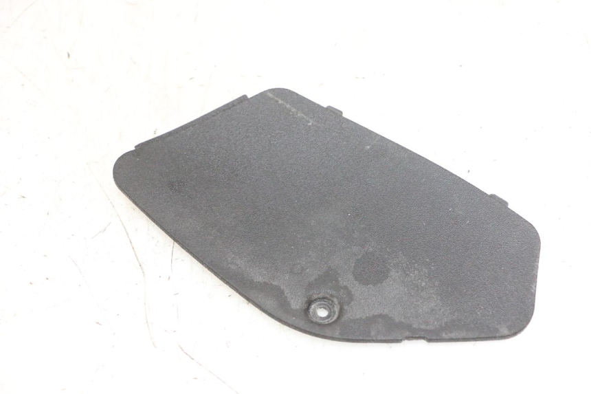 photo de LEFT INSPECTION COVER PIAGGIO MP3 500 (2016 - 2018) - Main view