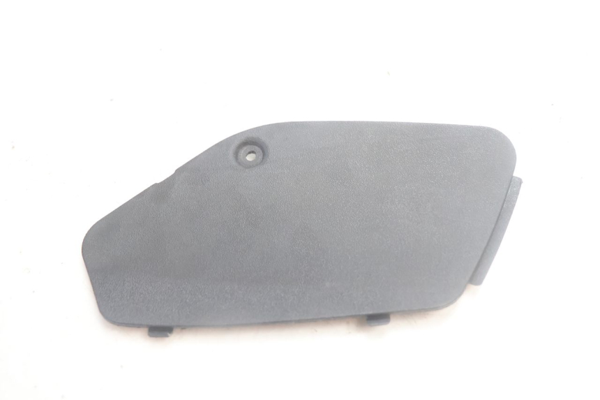 photo de LEFT INSPECTION COVER PIAGGIO MP3 500 (2016 - 2018) - Main view