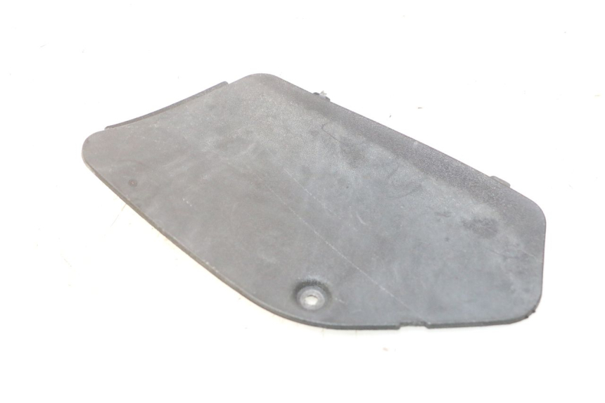 photo de LEFT INSPECTION COVER PIAGGIO MP3 125 (2006 - 2014) - Main view