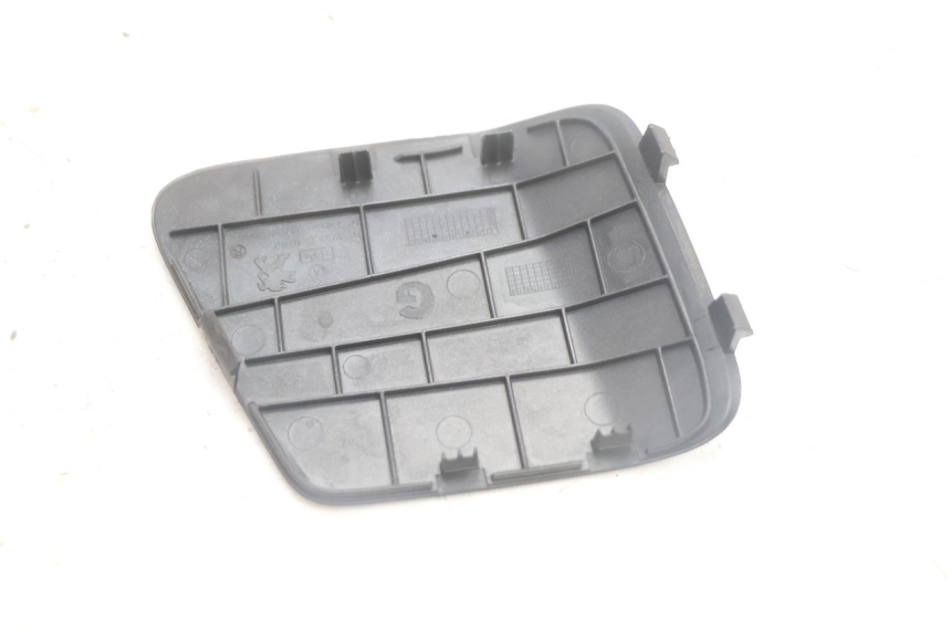 photo de LEFT ACCESS PANEL PEUGEOT SATELIS 125 (2013 - 2018) - Product overview