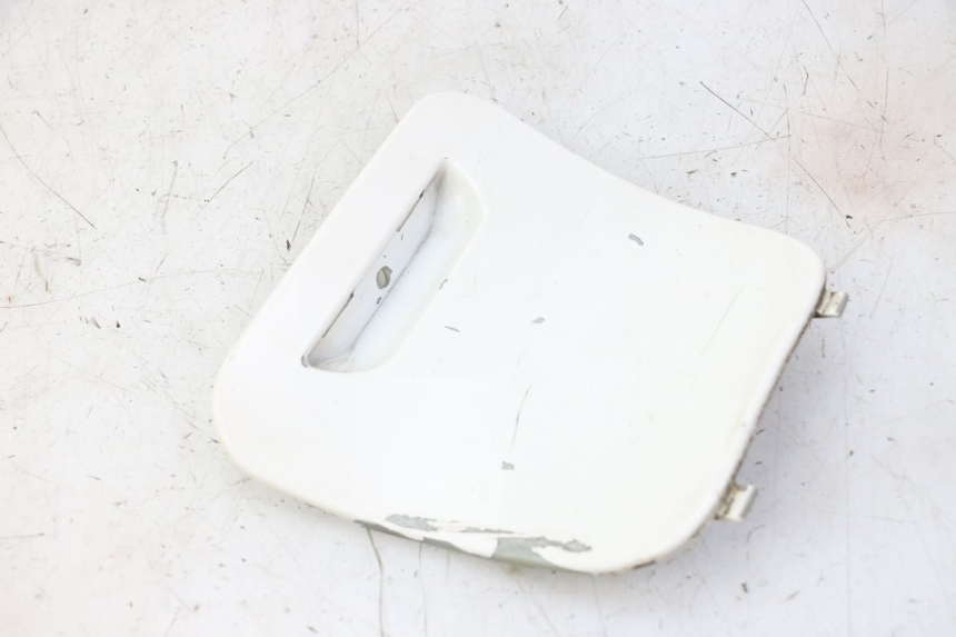 photo de INSPECTION COVER PIAGGIO LXV 4T 50 (2009 - 2013) - Technical close-up