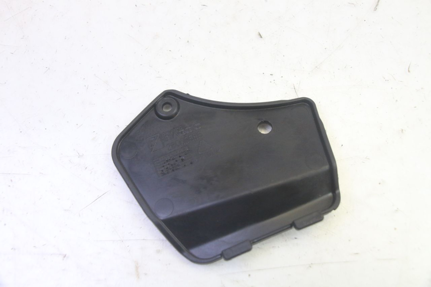 photo de INSPECTION COVER PIAGGIO MP3 HPE 350 (2018 - 2020) - Zoom on usage condition