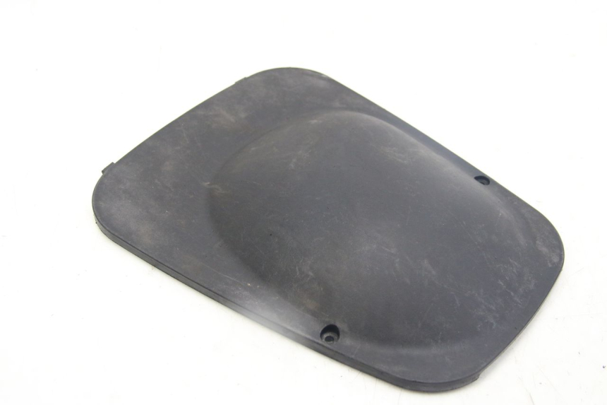 photo de ACCESS PANEL PIAGGIO MP3 125 (2006 - 2014) - Zoom on usage condition