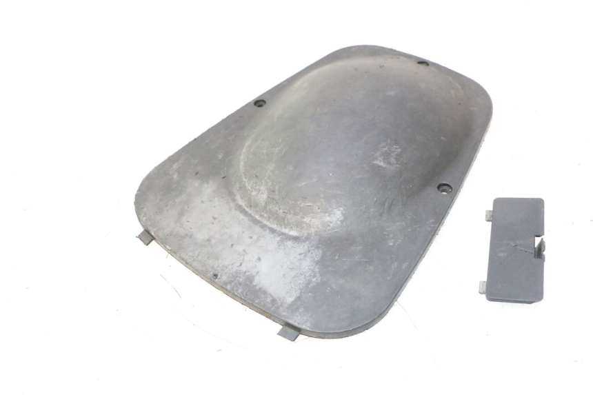 photo de ACCESS PANEL PIAGGIO MP3 125 (2006 - 2014) - Alternative perspective