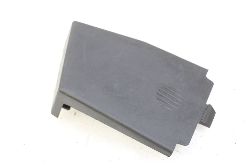 photo de INSPECTION COVER PEUGEOT CITYSTAR 125 (2011 - 2017) - Alternative perspective