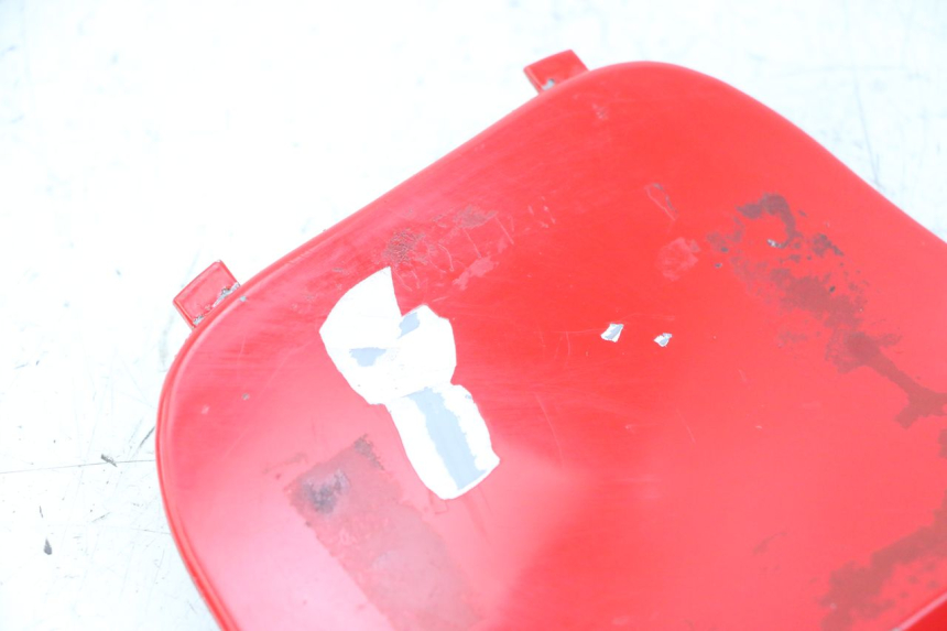 photo de ACCESS PANEL PIAGGIO VESPA S 2T 50 (2007 - 2014) - Alternative perspective