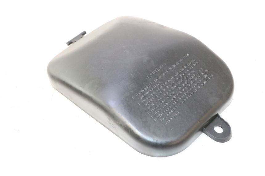 photo de INSPECTION COVER TNT MOTOR ROMA 10' 4T 50 (2007 - 2018) - Zoom on usage condition