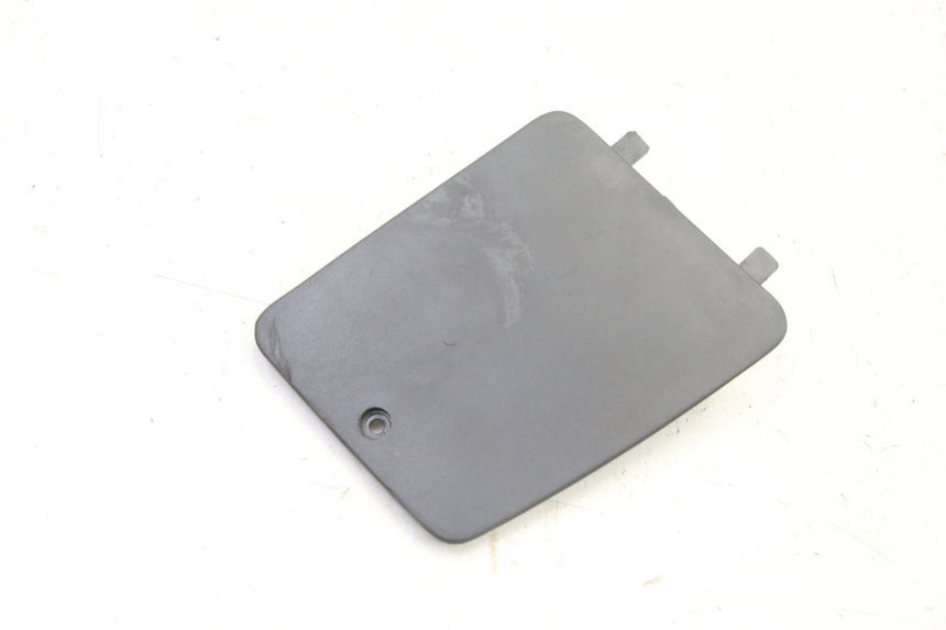 photo de INSPECTION COVER PIAGGIO SUPER LX 125 (2000 - 2003) - Main view