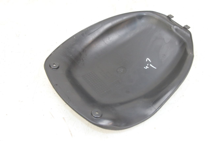photo de ACCESS PANEL APRILIA SXR 50 (2021 - 2023) - Component detail