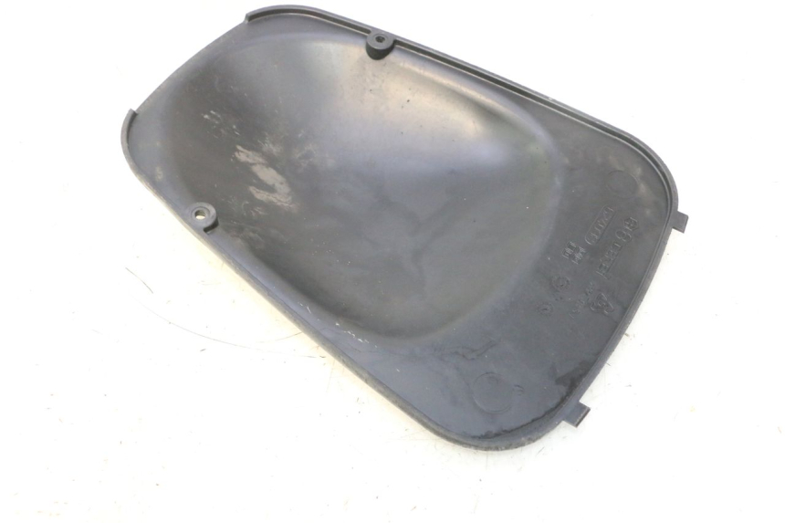 photo de INSPECTION COVER PIAGGIO X8 STREET 125 (2006 - 2007) - Zoom on usage condition