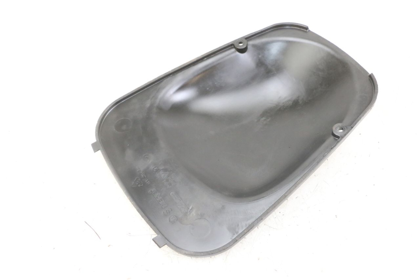 photo de ACCESS PANEL PIAGGIO XEVO - X EVO 125 (2007 - 2017) - Component detail