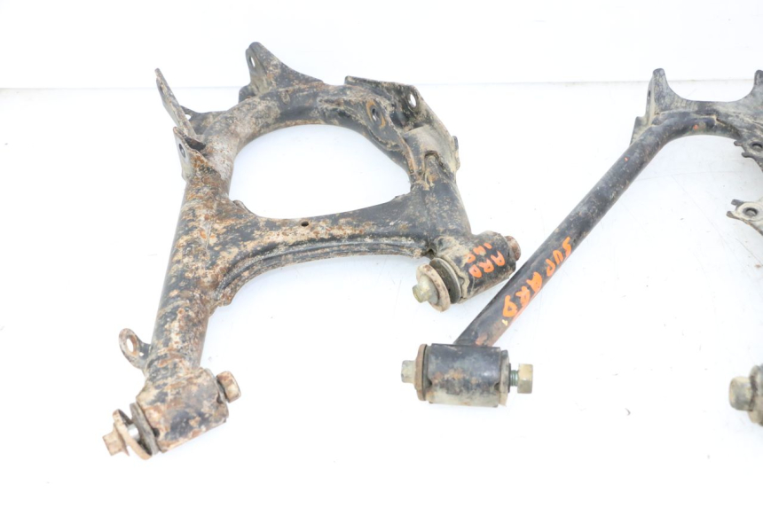 photo de REAR CONTROL ARM YAMAHA YFM GRIZZLY 550 (2008 - 2015) - Alternative perspective