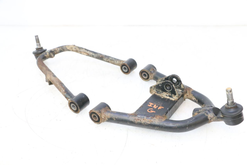 photo de FRONT WISHBONE CONTROL ARM KYMCO MXU R 250 (2004 - 2010) - Surface and material condition