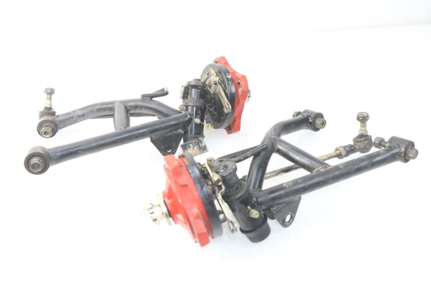 photo de FRONT WISHBONE CONTROL ARM ADLY RS SUPERSONIC 50 (2005 - 2010) - Surface and material condition
