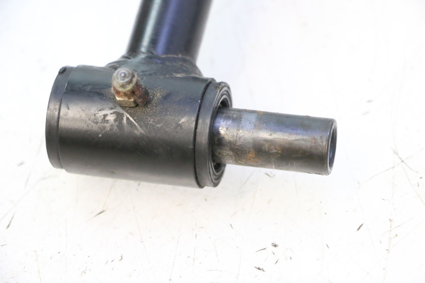 photo de FRONT WISHBONE CONTROL ARM CAN-AM SPYDER RS 1000 (2008 - 2012) - Technical close-up