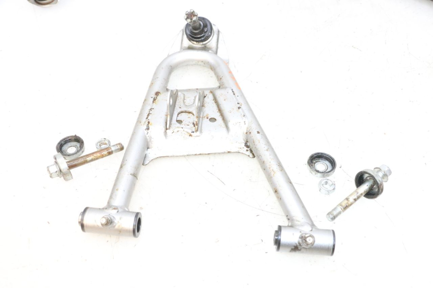 photo de FRONT WISHBONE CONTROL ARM YAMAHA YFM R RAPTOR 250 (2008 - 2014) - Component detail