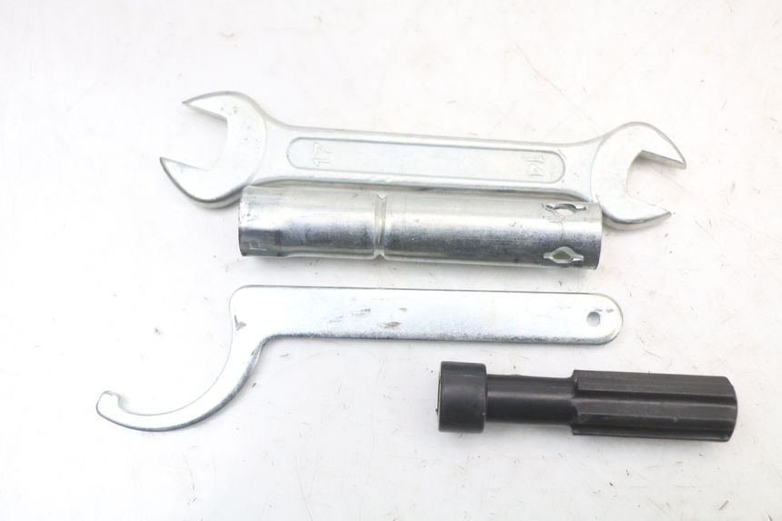 photo de Tool kit KYMCO DINK STREET ABS 125 (2011 - 2018) - Alternative perspective