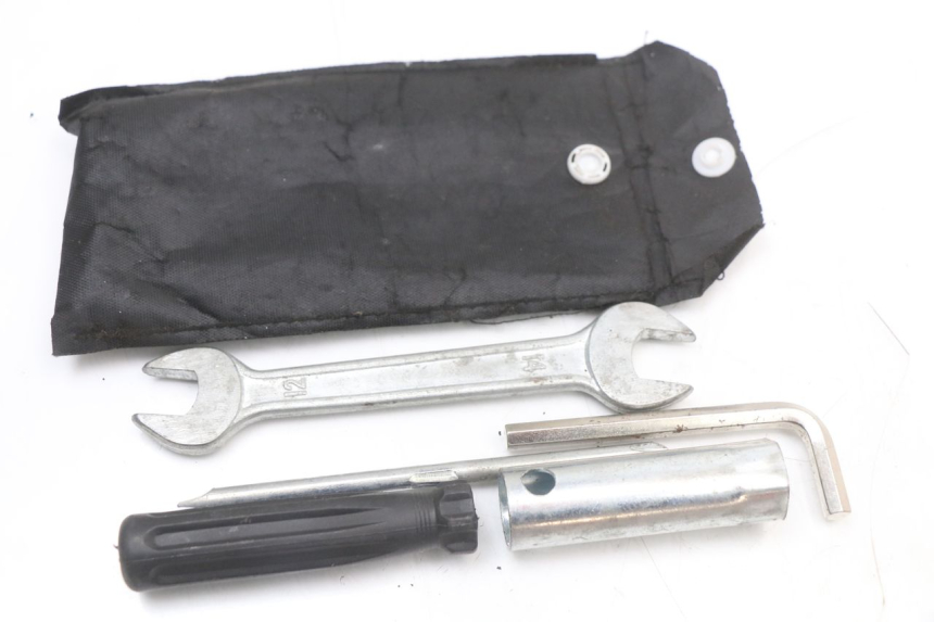 photo de TOOL KIT JM MOTORS EVOLIS 4T 50 (2018 - 2022) - Main view