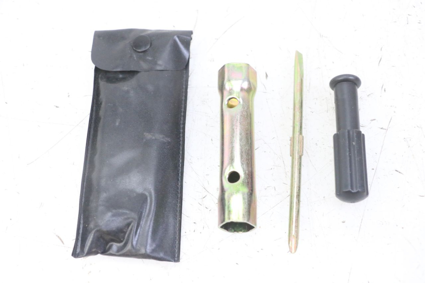 photo de TOOL KIT SYM FIDDLE 3 III 50 (2014 - 2020) - Main view