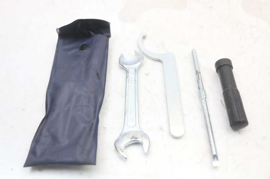 photo de TOOL KIT KYMCO X-TOWN XTOWN 125 (2016 - 2021) - Main view