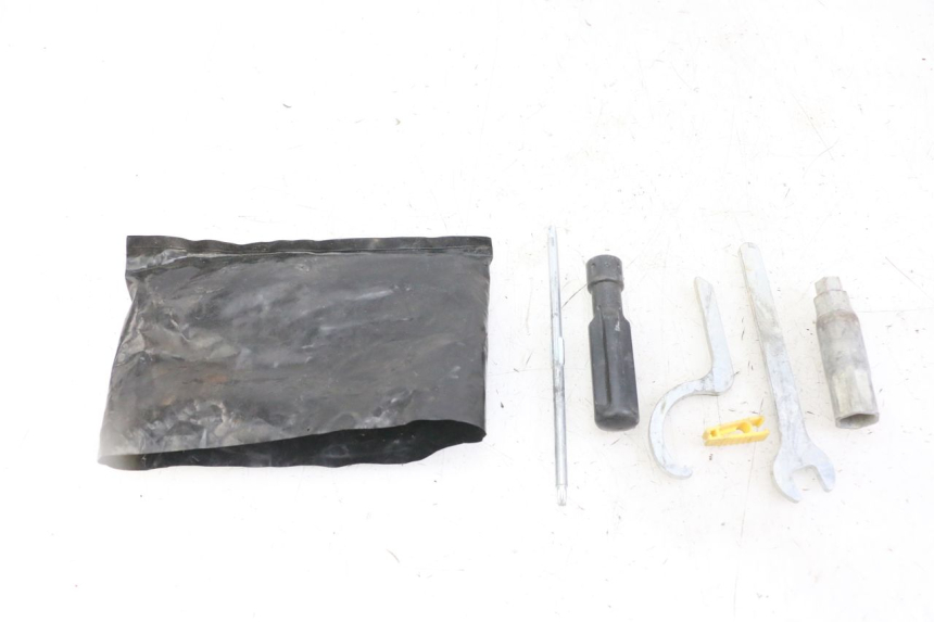 photo de TOOL KIT PIAGGIO MP3 LT 300 (2010 - 2016) - Main view