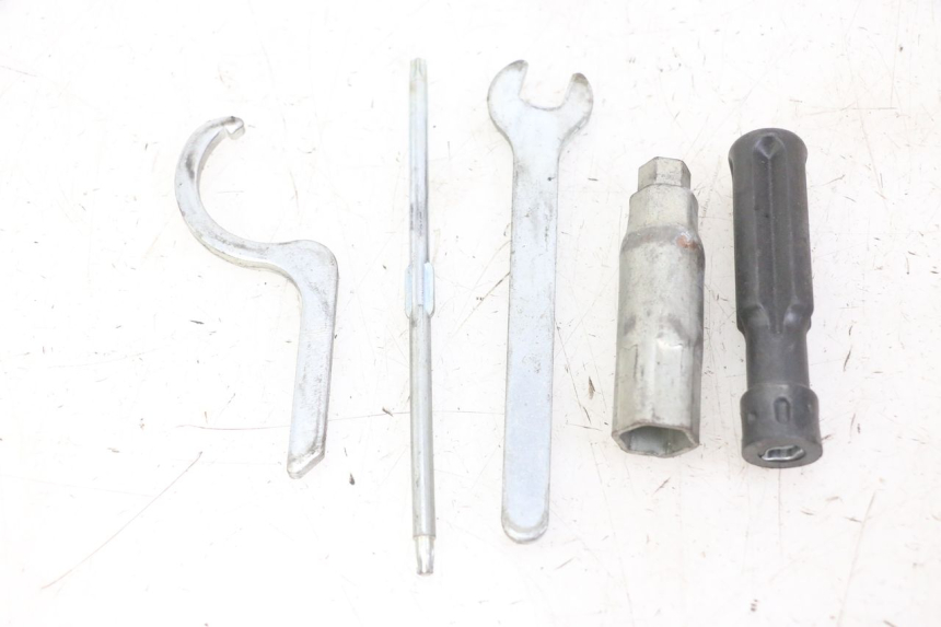 photo de TOOL KIT PIAGGIO MP3 LT 300 (2010 - 2016) - Main view