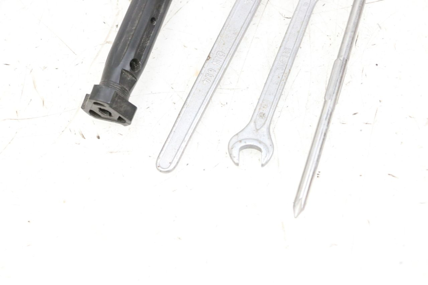 photo de TOOL KIT BMW R GS 1250 (2021 - 2024) - Component detail