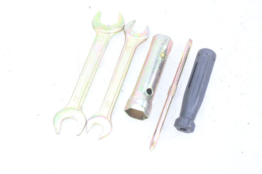 photo de TOOL KIT YAMASAKI RAPTOR 50 (2013 - 2018) - Main view