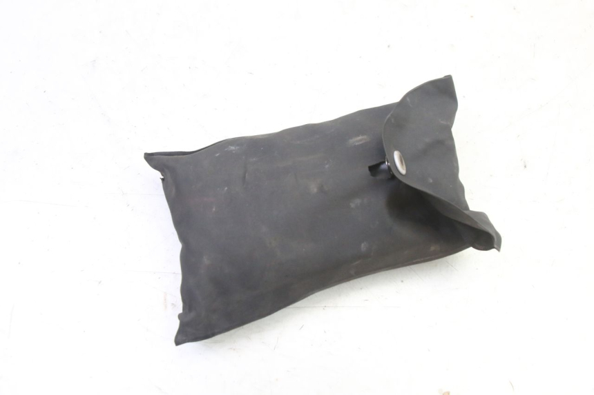 photo de TOOL KIT SUZUKI SV S 650 (2003 - 2009) - Fixing points details