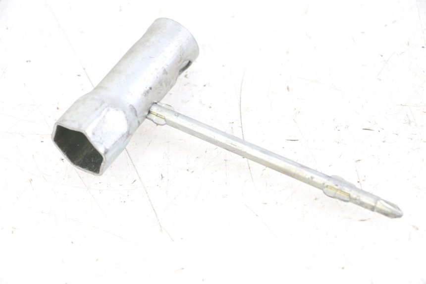 photo de TOOL KIT HONDA WALLAROO DX 50 (1993 - 1996) - Component detail