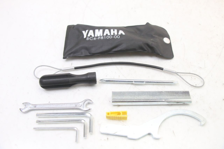 photo de TOOL KIT YAMAHA TRACER 7 700 (2020 - 2024) - Main view