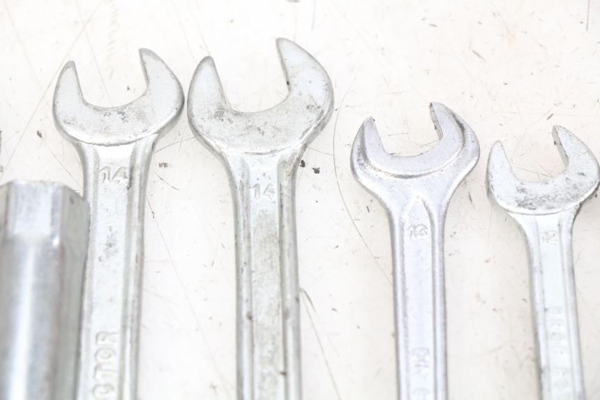 photo de TOOL KIT YAMAHA YP MAJESTY 125 (2007 - 2010) - Markings and original references