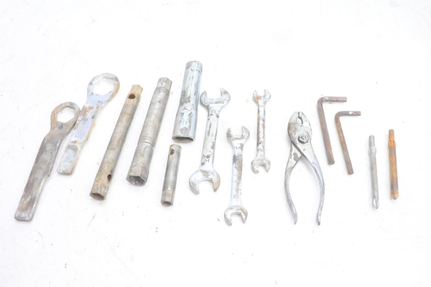 photo de TOOL KIT KAWASAKI ZZR 600 (1995 - 2004) - Main view