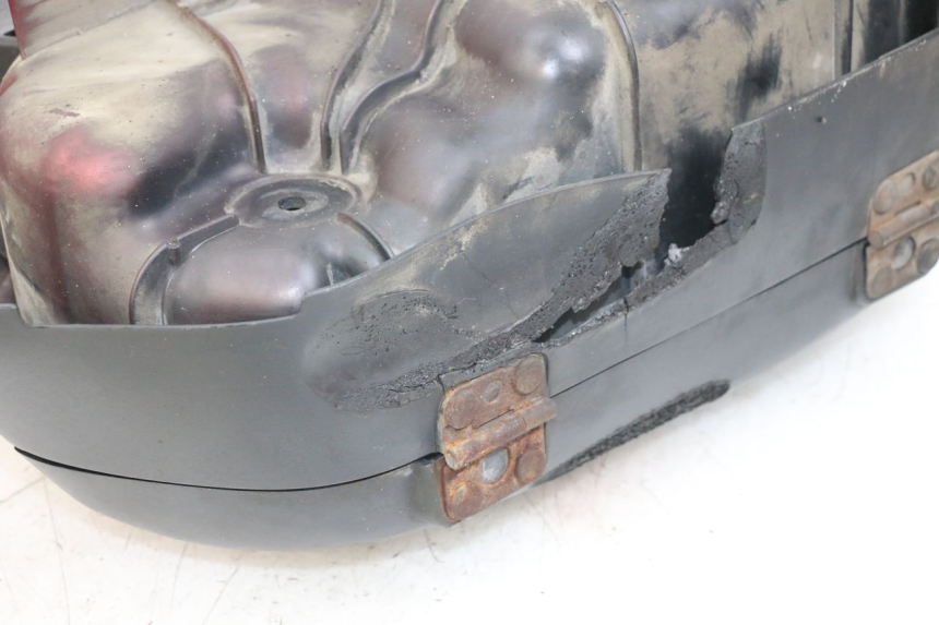 photo de RIGHT PANNIER HONDA NTV DEAUVILLE 650 (1998 - 2001) - Alternative perspective