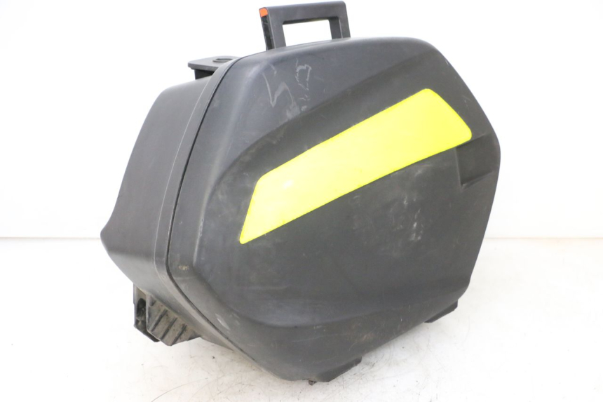 photo de LEFT SUITCASE YAMAHA FJR ABS 1300 (2006 - 2012) - Checked used part