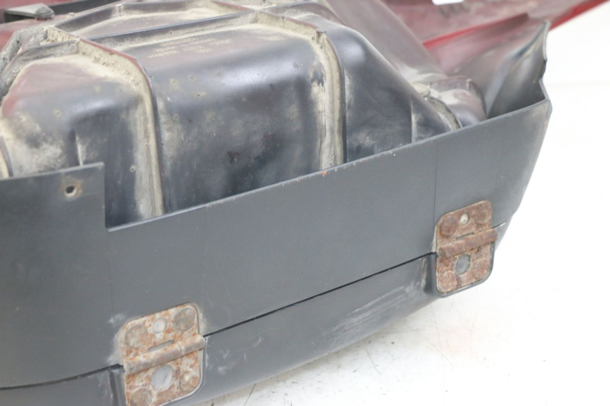 photo de LEFT PANNIER HONDA NTV DEAUVILLE 650 (1998 - 2001) - Fixing points details