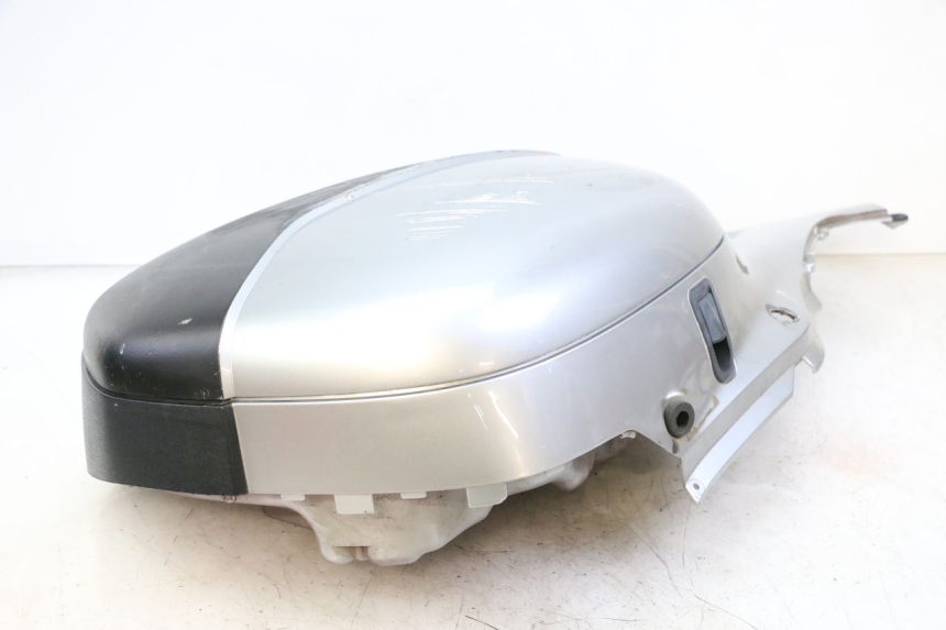 photo de LEFT SUITCASE HONDA NTV DEAUVILLE 650 (2001 - 2006) - Distinctive features