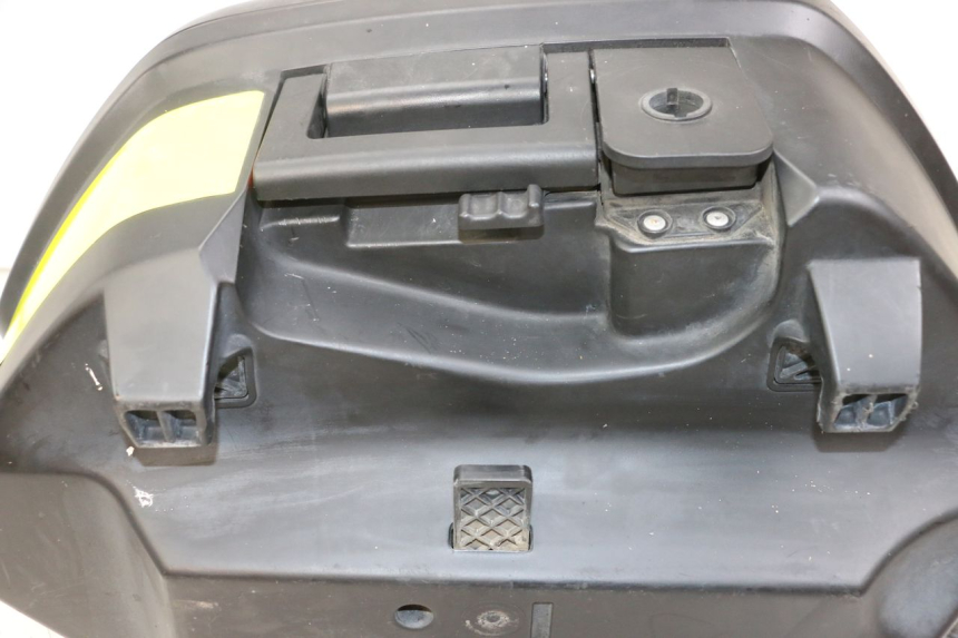 photo de LEFT SUITCASE YAMAHA TDM ABS 900 (2002 - 2014) - Component detail