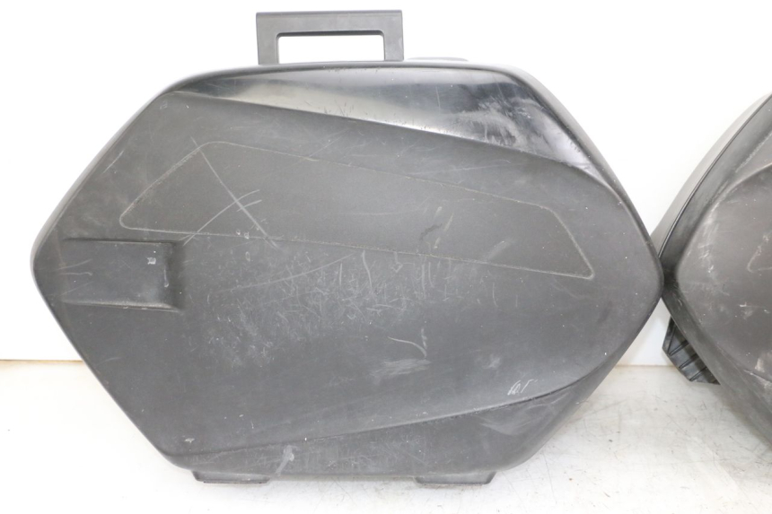 photo de SUITCASE YAMAHA TDM ABS 900 (2002 - 2014) - Detailed visual inspection