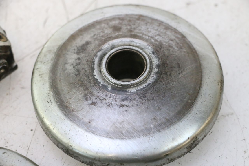 photo de VARIATOR PEUGEOT 103 SPX CLIP 50 (1989 - 1992) - Fixing points details