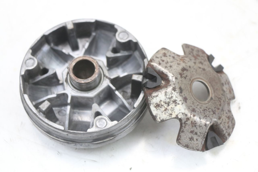 photo de VARIATOR KYMCO AGILITY 4T 50 (2005 - 2018) - Technical close-up