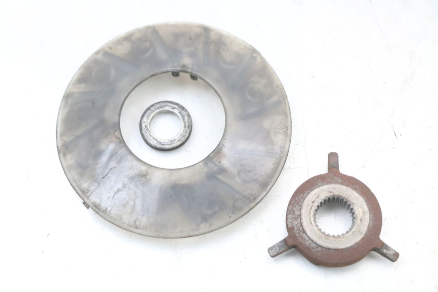 photo de VARIATOR KYMCO AGILITY 4T 50 (2018 - 2022) - Surface and material condition