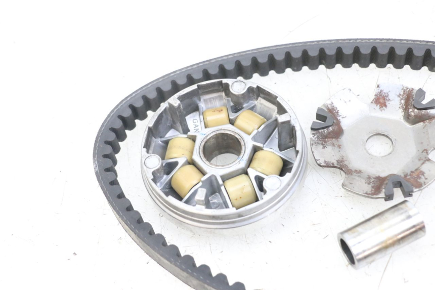 photo de VARIATOR KYMCO AGILITY 4T 50 (2018 - 2022) - Zoom on usage condition