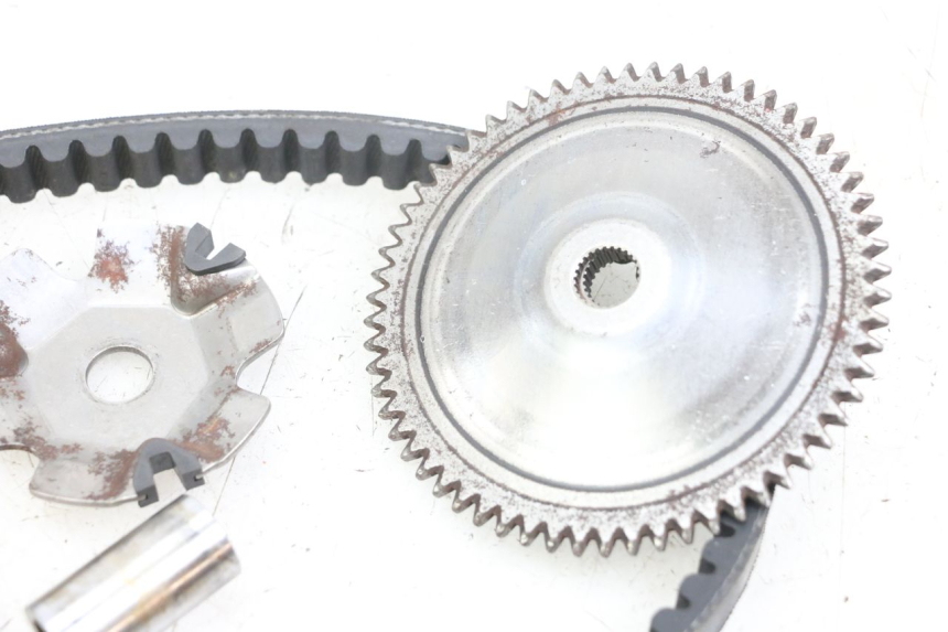 photo de VARIATOR KYMCO AGILITY 4T 50 (2018 - 2022) - Alternative perspective